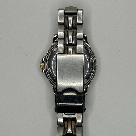 Women’s Relic Wet Model 2R1140 30mm Stainless Steel Divers Style Watch - Picture 3 of 8